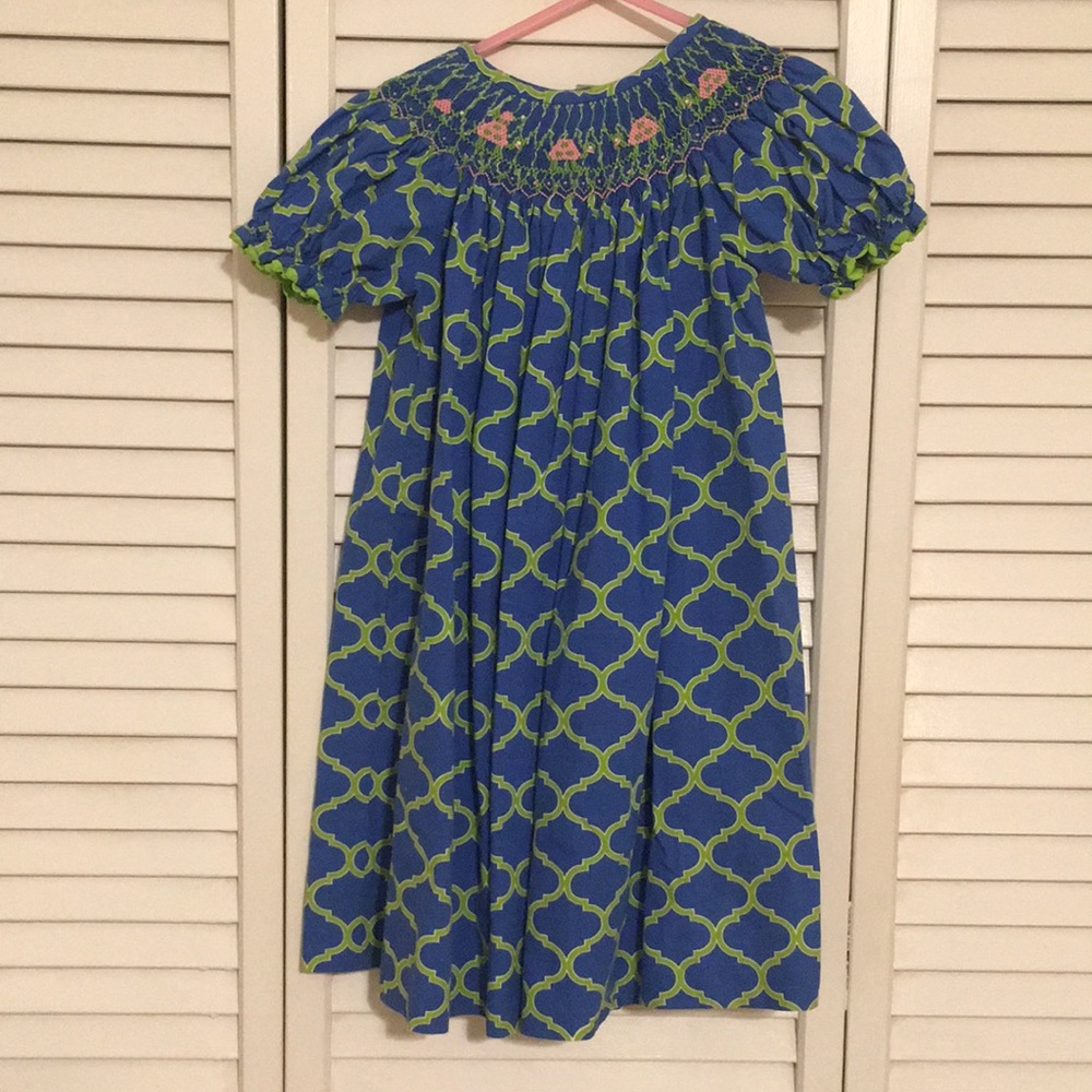 Smocked short sleeve girls dress